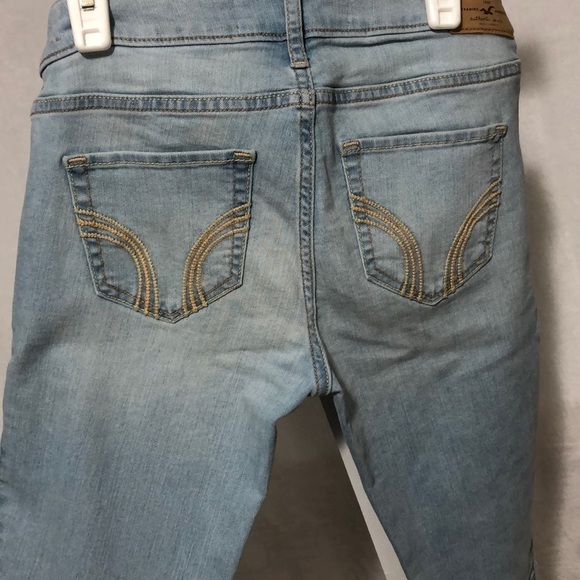 Hollister Women's Light Wash Super Skinny Jeans Size 1R W25 L31‎ - Picture 5 of 9